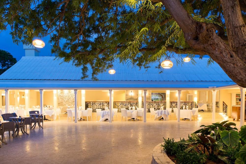 Hotel Curtain Bluff Old Road Exteriér fotografie